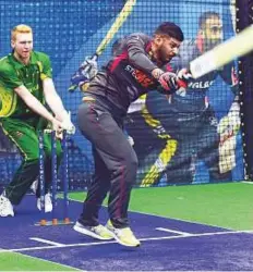  ?? Atiq ur Rehman/Gulf News ?? UAE lost to Australia by a close 12 runs in the Indoor World Cup at Insportz Club in Dubai.