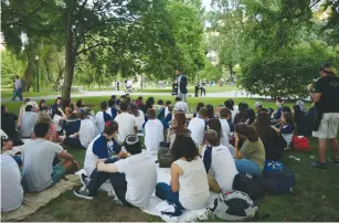  ??  ?? PEOPLE ATTEND the CAMERA on Campus 2017 students conference in Boston.