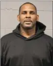  ?? CHICAGO POLICE DEPT. VIA AP ?? R&amp;B singer R. Kelly is photograph­ed during booking at a police station in Chicago.