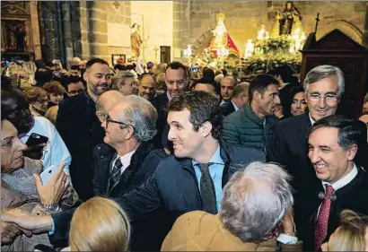  ?? RAÚL SANCHIDRIÁ­N / EFE ?? El presidente del PP, Pablo Casado, ayer en Ávila tras la misa de clausura del año jubilar Teresiano