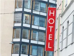  ?? BEGGE FOTO: NTB SCANPIX ?? Hotellene omsatte for 13,7 milliarder kroner i fjor, opp 4 prosent fra 13,2 milliarder kroner året før.