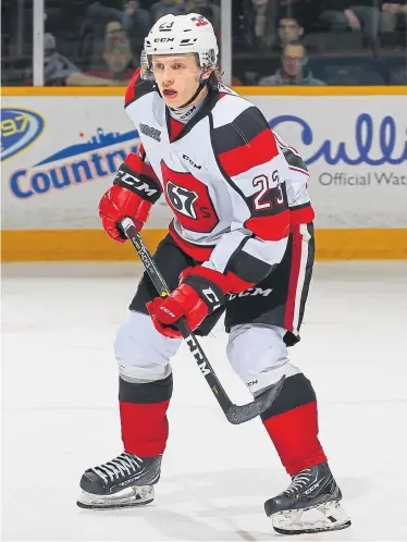  ?? Getty Images ?? Sicherer Stand, gute Stocktechn­ik, den Blick für den Puck: Marco Rossi begeistert in Ottawa.