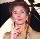  ?? ?? > June Brown as Dot Cotton