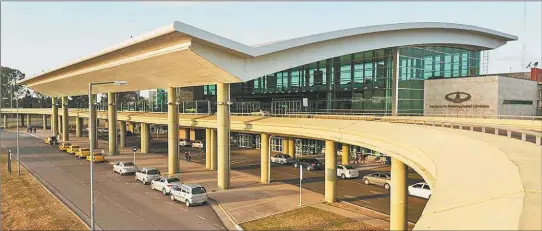  ?? CEDOC PERFIL ?? SIN USO. El aeropuerto Córdoba está operativo y podría ser una vía de ingreso para los viajeros que residen en el interior del país.