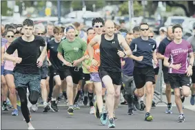  ?? Pictures: Ian Hargreaves (160619-01 & 07) ?? READY, SET, GO Southsea’s 301st parkrun gets under on Saturday morning. Right: Rachel Mitchell and Sarah Gilbert