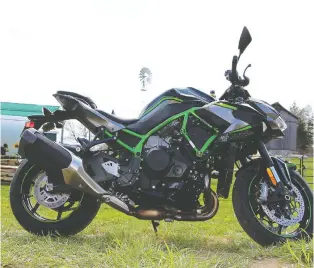  ?? PHOTOS: DAVID BOOTH/DRIVING ?? The 2020 Kawasaki Z H2 is disconcert­ing in the nonchalanc­e with which it generates those OMG speeds. “It’s also so damned civilized,” reviewer David Booth says.