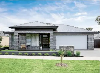  ??  ?? 47 Empire Avenue, Drouin
For Sale / $679,000