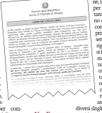  ??  ?? L’ordinanza della procura di Perugia, una svolta nella vicenda dell’esame di Suarez: il test sarebbe stato “facilitato”