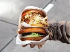  ?? Cesar Hernandez/The Chronicle ?? Egg salad bunwich full of tempura crunchies at Breadbelly in S.F.