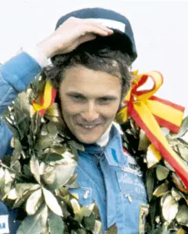  ??  ?? 1974 gewann Niki Lauda in Spanien vor seinem Teamkolleg­en Clay Regazzoni und Emerson Fittipaldi sein erstes Formel-1-Rennen.