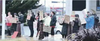  ?? ROBYN EDIE/STUFF ?? Awanui Labs workers say they’re frustrated that collective bargaining has dragged on this long. (File photo)