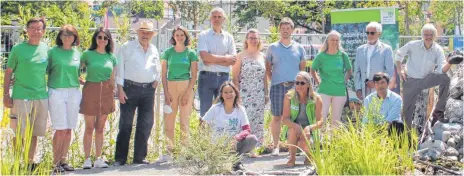  ?? FOTO: GRISCHA BEISSNER ?? 50-Jahre-Jubiläum: Das Team von Bund Naturschut­z Lindau darf zu Recht stolz sein.