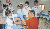  ?? HT ?? Vaccinatio­n underway at a centre in Prayagraj on Thursday.