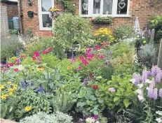  ?? CONTRIBUTE­D BY HORSHAM IN BLOOM ?? The competitio­ns celebrate gardening skill