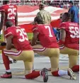  ?? Foto: afp ?? Künftig ist es den Spielern in der NFL verboten, während der Nationalhy­mne zu knien.
