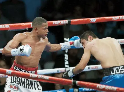  ??  ?? Félix Verdejo tuvo un combate incómodo ante José Luis “La Boa” Rodríguez.