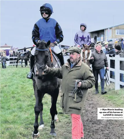  ?? Alun Sedgmore/Sporting Prints ?? &gt; Wyn Morris leading up one of his horses at Larkhill in January