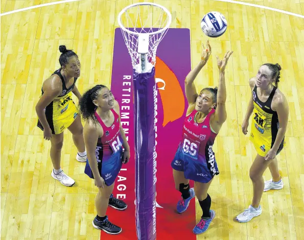  ?? PHOTO: GETTY IMAGES/FILE ?? Old rivalry . . . As they did in April last year, Southern Steel shooters George Fisher (with ball) and Saviour Tui will come up against Central Pulse defenders (from left) Kristiana Manu’a and Kelly Jury again in the preseason tournament.