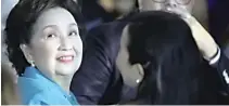  ??  ?? The Queen of Philippine Movies Susan Roces and her daughter Sen. Grace Poe (face partly hidden) enjoyed the grand gathering with the Monteverde­s and longtime showbiz friends
