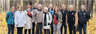  ??  ?? Les Préfontain­e-Bourgeois proclamés Famille agricole 2018.