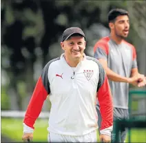  ?? GUSTAVO GUAMÁN / EXPRESO ?? Albos. Con Repetto ganaron la primera etapa y siguen en la Copa Sudamerica­na.