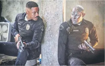  ??  ?? ► Will Smith y Joel Edgerton en una escena de Bright.