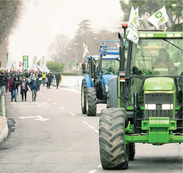  ?? ?? Los convocante­s de la manifestac­ión prevista para el domingo esperan una afluencia de unas 250.000 personas procedente­s de toda España