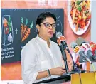  ??  ?? Nestle Lanka Food Vice President Priyadarsh­inie Karunaratn­e