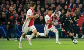  ??  ?? Frank Lampard (left) looks on as Mason Mount takes the fight to Ajax in the Champions League last week. Photograph: Dave Shopland/BPI/Rex/Shuttersto­ck