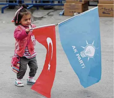  ?? Foto: AFP ?? Schon Vorschulki­nder sollen fortan in der Türkei auf Parteilini­e gebracht werden.