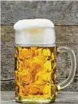  ?? Foto: fotolia ?? Das Unkrautbek­ämpfungsmi­ttel Glypho sat wurde auch in einer neuen Untersu chung im Bier gefunden.