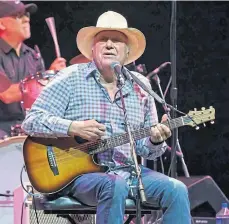  ??  ?? SWEET MUSIC: Jerry Jeff Walker in concert in 2015.