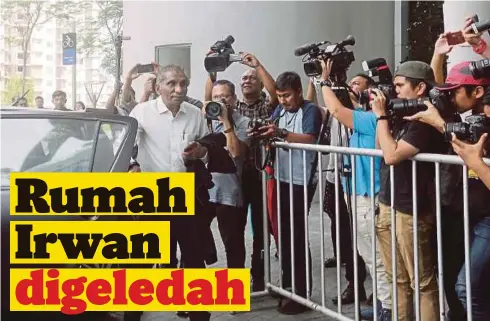  ??  ?? IRWAN tiba di Ibu Pejabat SPRM untuk memberikan keterangan.