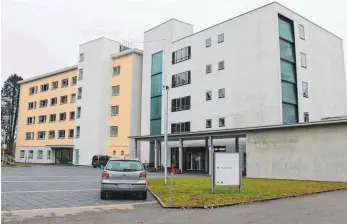  ?? FOTO: SIMON NILL ?? Das Leutkirche­r Hospiz soll im ehemaligen Krankenhau­sgebäude eröffnet werden.