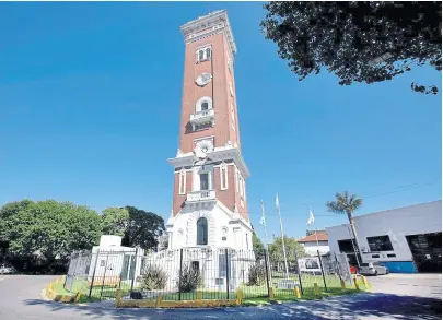  ?? Fernando massobrio ?? La Torre Ader, el sueño de un inmigrante que quedó inconcluso