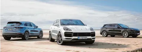  ?? Foto: Porsche ?? Die Porsche Riesen SUV Familie in dritter Generation (von links): Cayenne S, Cayenne Turbo und Cayenne.