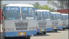  ?? HT FILE PHOTO ?? Amid lockdown restrictio­ns and free travel incentives, PRTC’S income has almost halved.