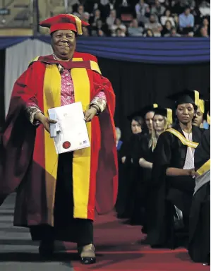  ?? /MDUDUZI NDZINGI ?? Higher education minister Naledi Pandor graduated with a doctorate from the University of Pretoria yesterday.