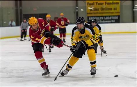  ?? AIMEE BIELOZER — FOR THE MORNING JOURNAL ?? Avon Lake’s Nick Ospelt takes a shot against Amherst on Feb. 16.