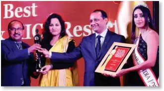  ??  ?? The award was given to Travelport Galileo and, received by Taruna Soni, HeadMarket­ing and Anoop Tewari, National Head (Relationsh­ip Management)