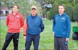  ?? GARY MIDDENDORF / DAILY SOUTHTOWN ?? IHSA official Pete Struck, middle, stands with Homewood-Flossmoor coach Brian O’Donnell, left, and Sandburg coach John O’Malley before a dual meet in Flossmoor on Tuesday.