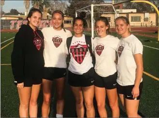  ?? Ryan Posner/The Signal (See additional photos on signalscv.com) ?? From left to right: Kaycie Priske, Jensen Shrout, Isabella Penaranda, Rachel Melvin and Jessica Deegan have not conceded a goal through Hart’s first five league games.