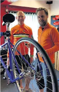  ??  ?? Darren Allgood (left) from Allgood Cycling and Paul Anders Johnson from Ride and Repair are offering advice and bike maintenanc­e during Cycle Saturday