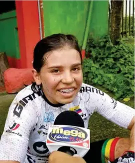  ??  ?? PERSONAJE. La ciclista Liliana Burbano Parra inició su temporada con una victoria en los senderos de Manabí.