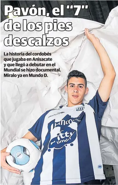  ?? (LA VOZ) ?? Con la albiazul. Su crecimient­o y formación en Talleres, rescatadas en el “minidoc” del diario.