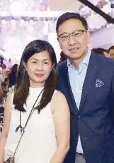  ??  ?? Emerson Yap and wife Lingling