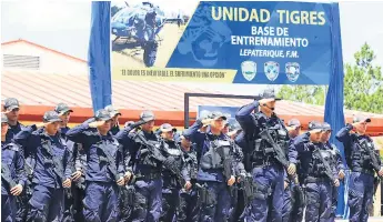  ??  ?? ESPECIALIZ­ACIÓN. Alrededor de 200 elementos de Tigres serán entrenados en la nueva unidad.