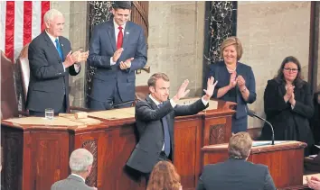  ?? IudovIc marIn/afp ?? Macron fue aplaudido, ayer, en el Congreso norteameri­cano