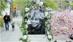  ?? Picture: MARIO ANZUONI/REUTERS ?? ICON REMEMBERED: A photograph of late singer Tina Turner is adorned with flowers on the Hollywood Walk of Fame in Los Angeles, California