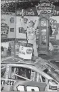  ?? Steve Helber / AP ?? Kyle Busch celebrates his victory at Martinsvil­le,Va.